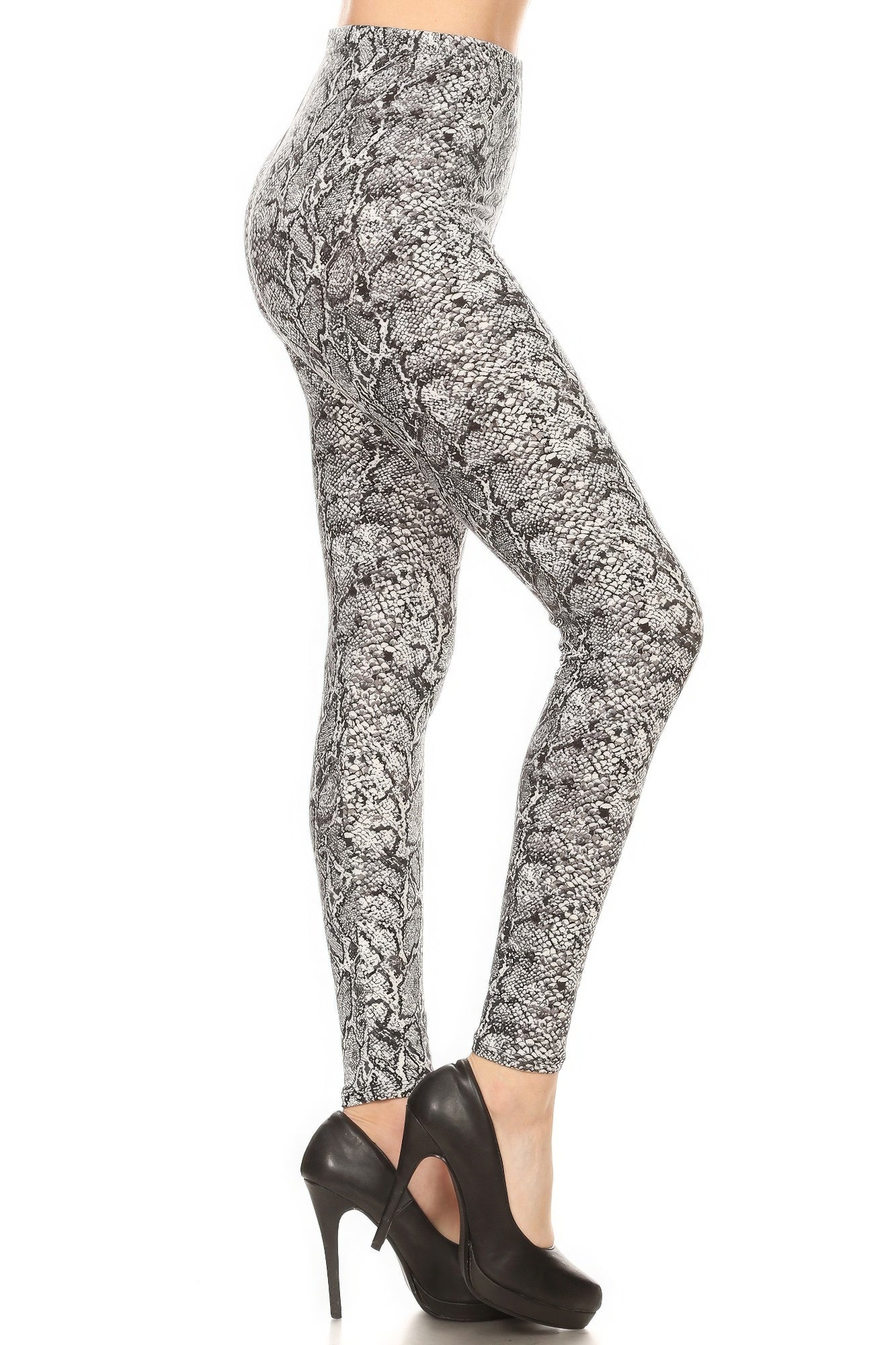 Snakeskin Print, Full Length, High Waisted Leggings In A Fitted Style With An Elastic Waistband - That Janis Style