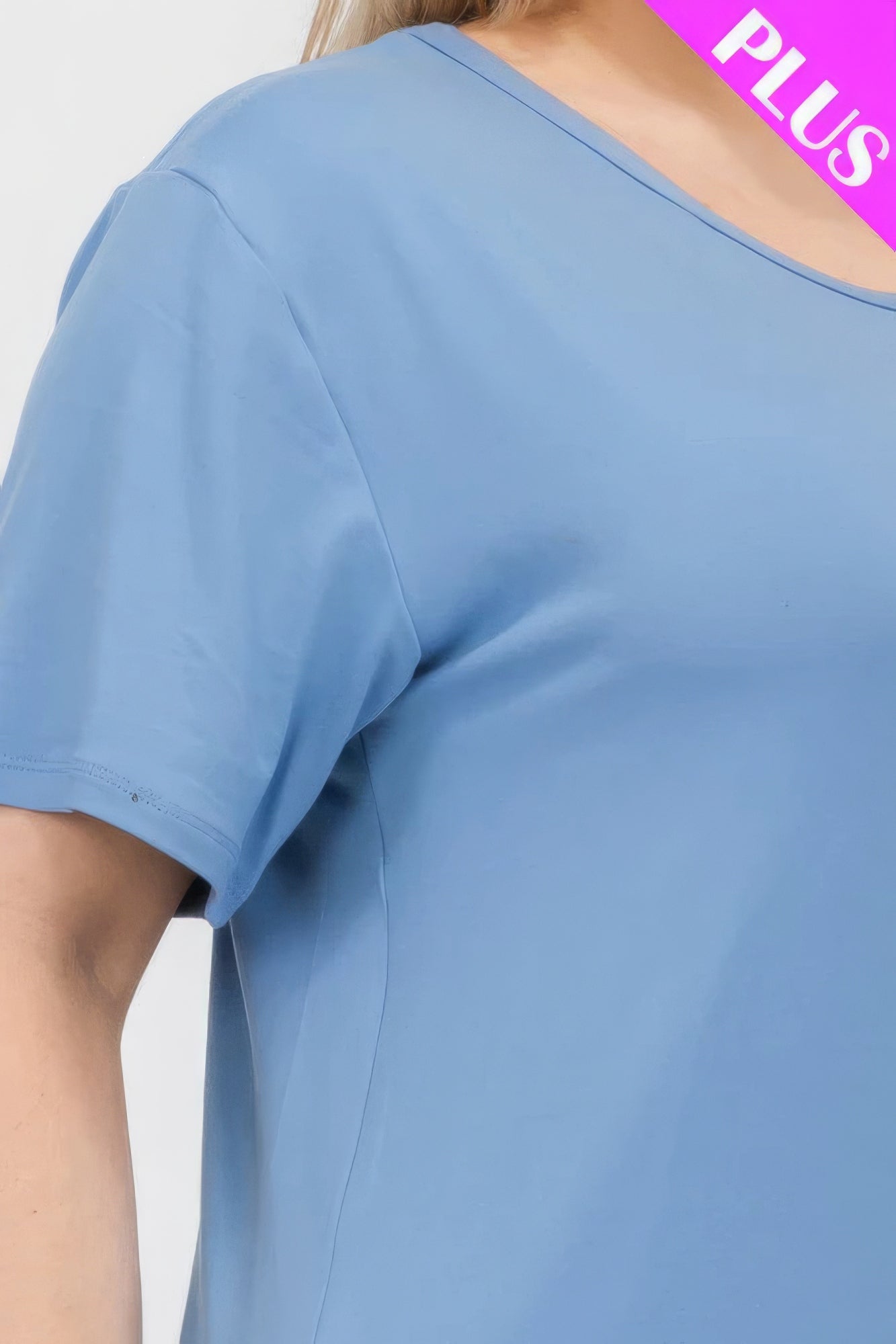Plus Size Basic Short Sleeve T-shirt - That Janis Style