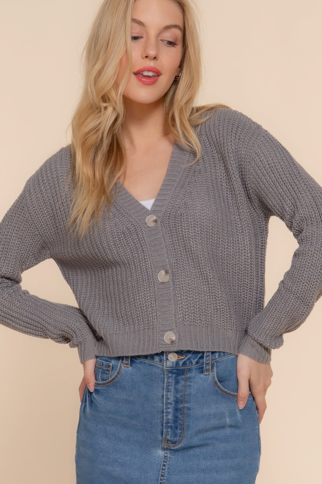 Long slv v-neck sweater cardigan - That Janis Style