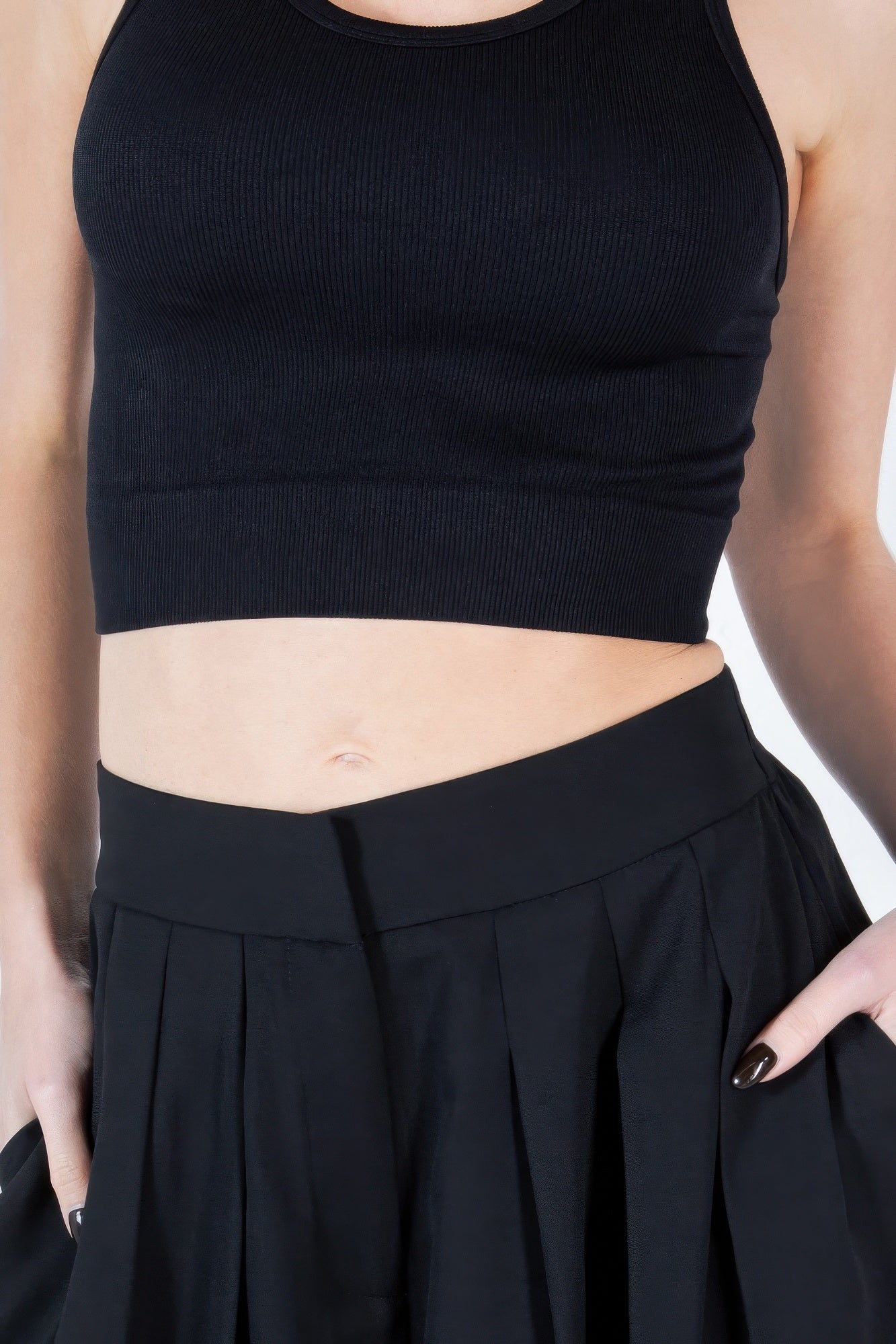 Large Hem Wide Leg Pleated Solid Pants - That Janis Style