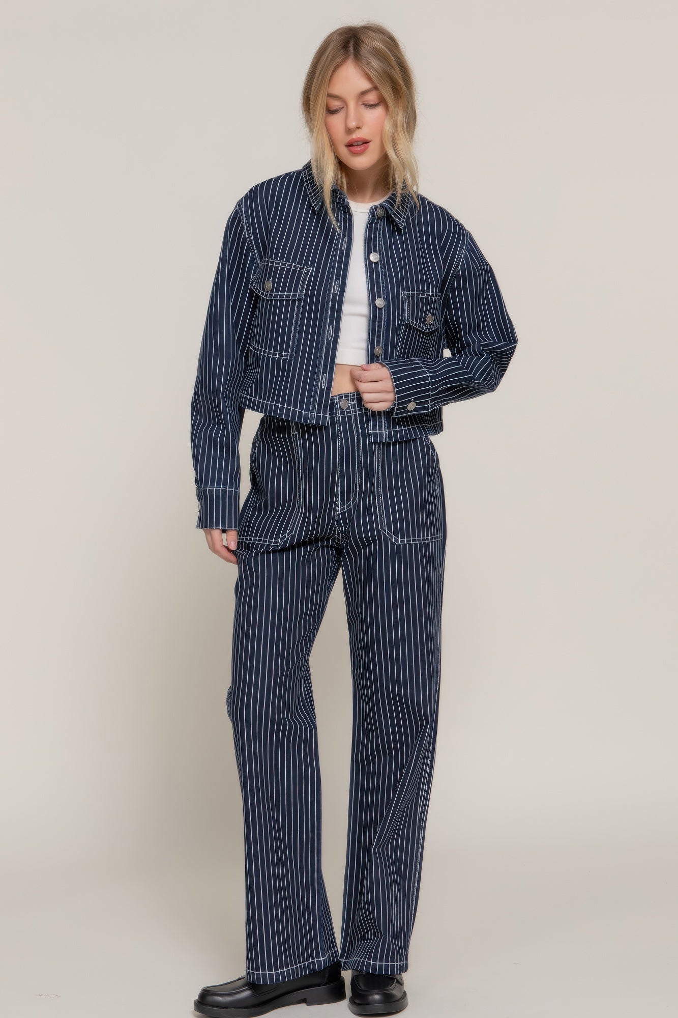 Button Down Stripe Denim Short Jacket - That Janis Style