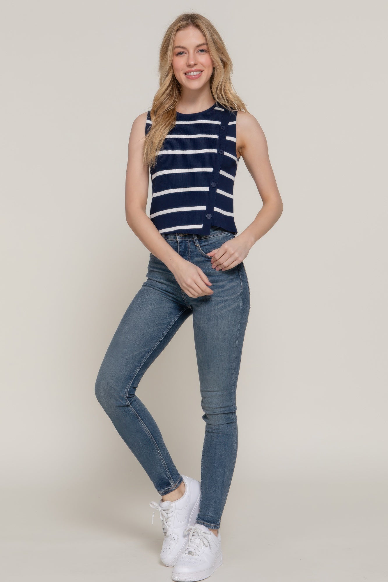 Sleeveless Diagonal Shape Stripe Spring Sweater - That Janis Style
