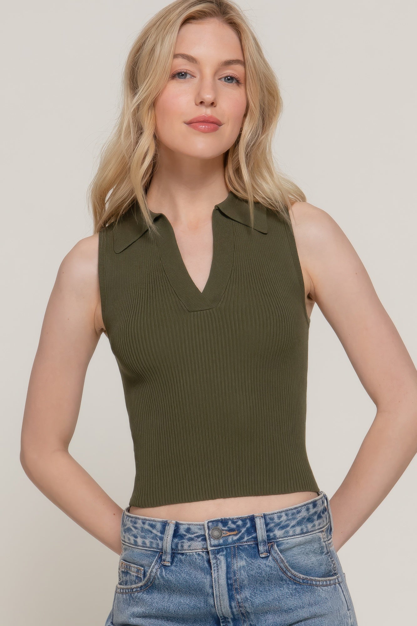 Sleeveless Polo Spring Sweater - That Janis Style