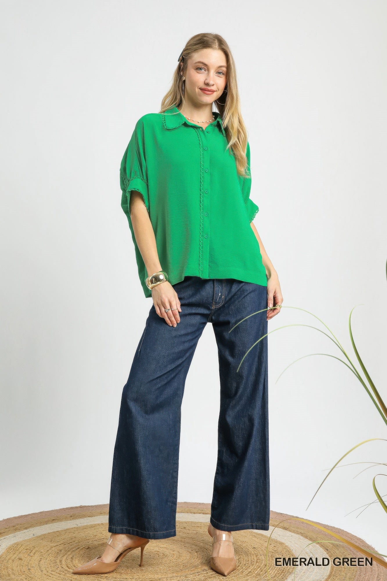 Fresh Flair Scallop Trim Blouse - That Janis Style