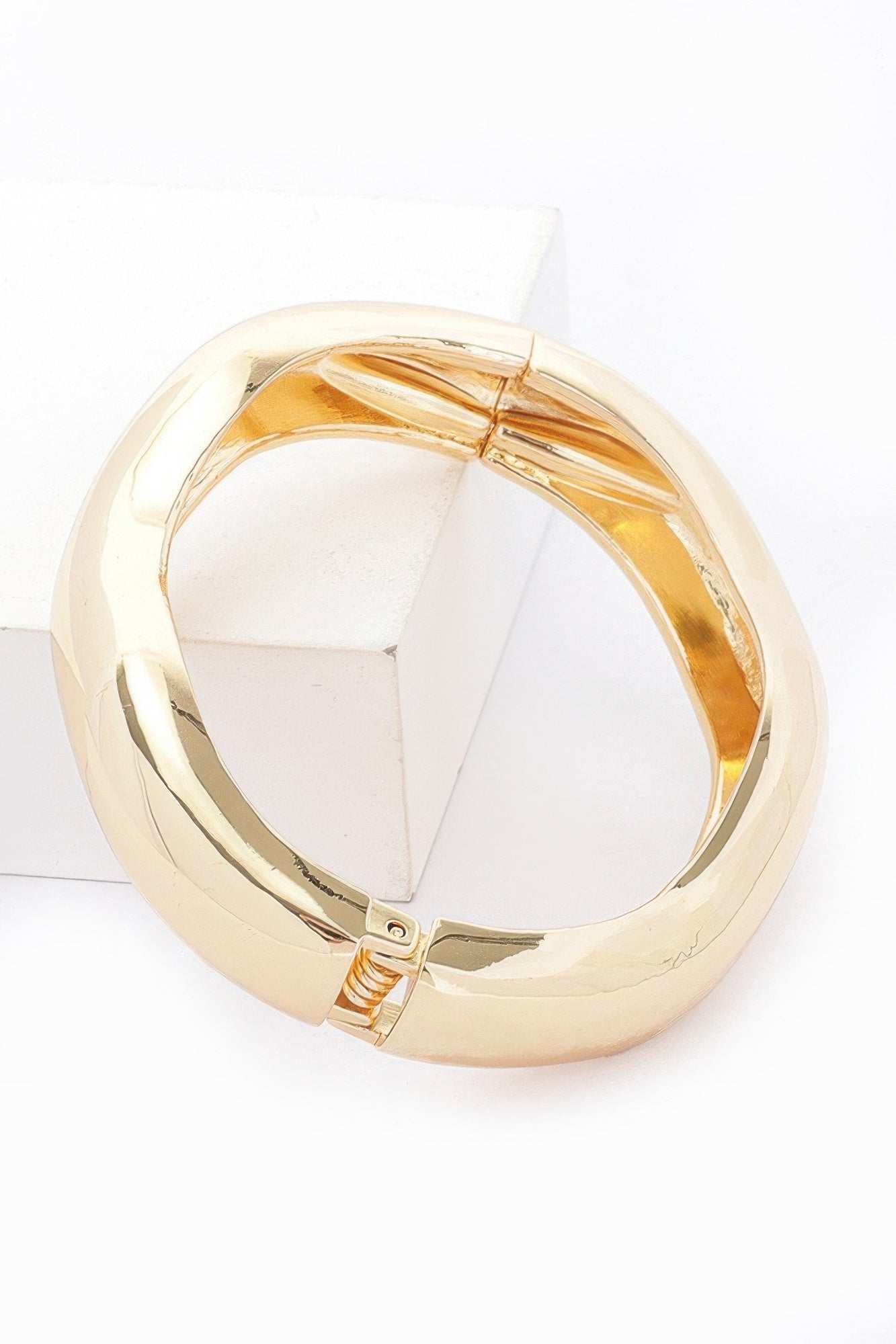 Metal Spring Hinge Bracelet - That Janis Style