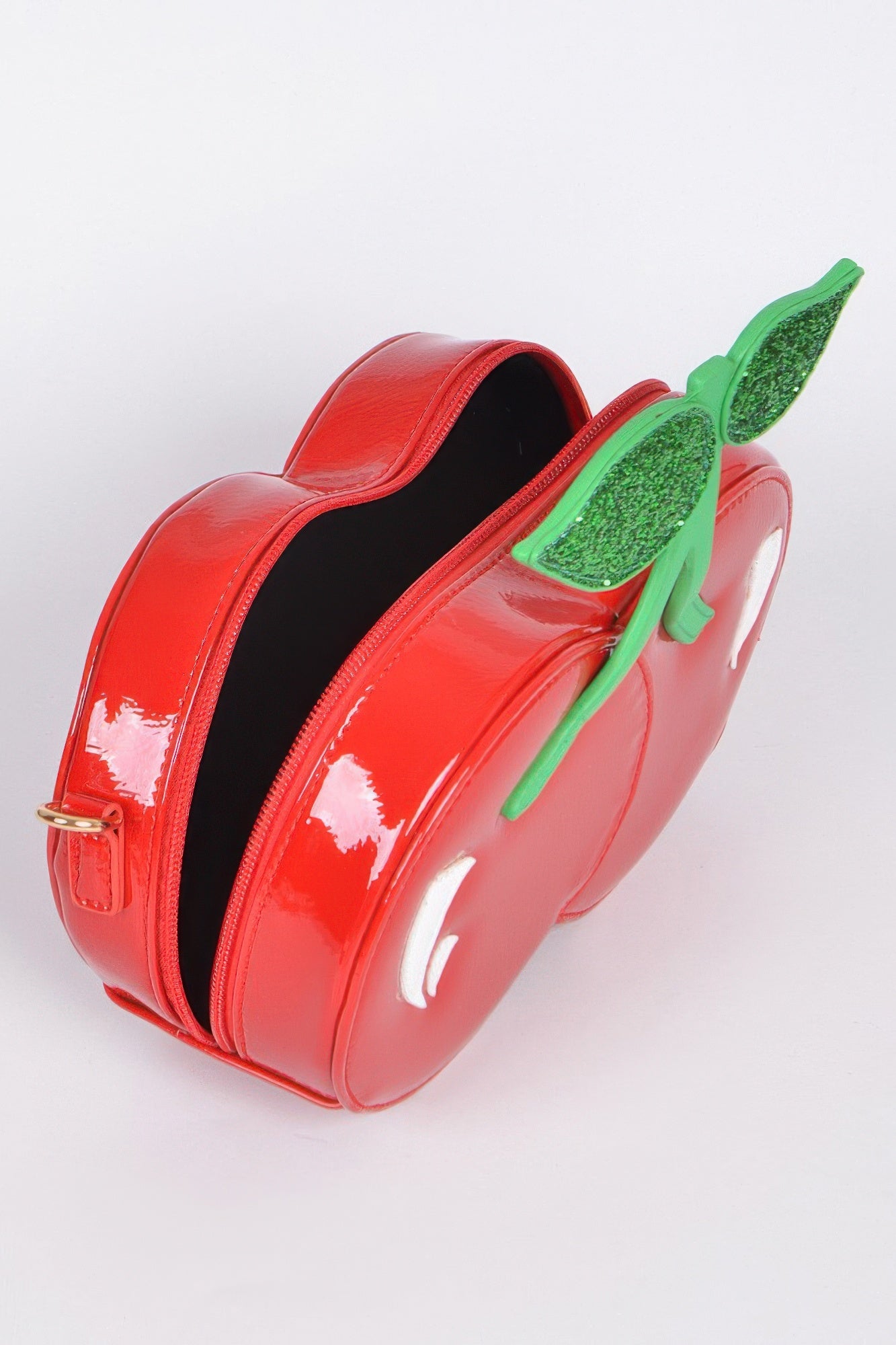 Yummy Cherry Clutch - That Janis Style