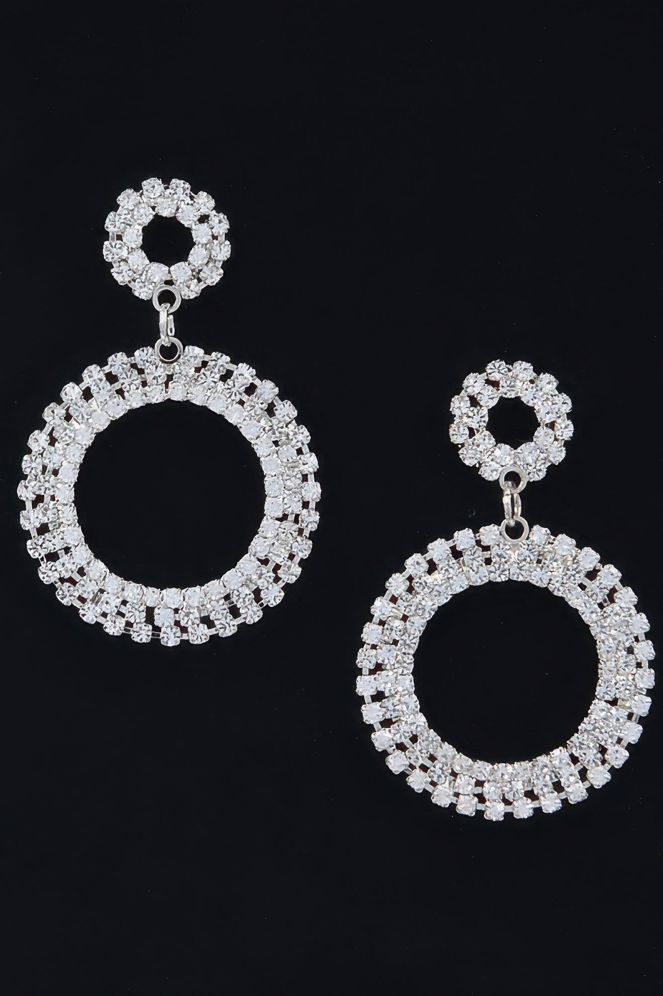 Rhinestone Round Circle Dangle Earring - That Janis Style