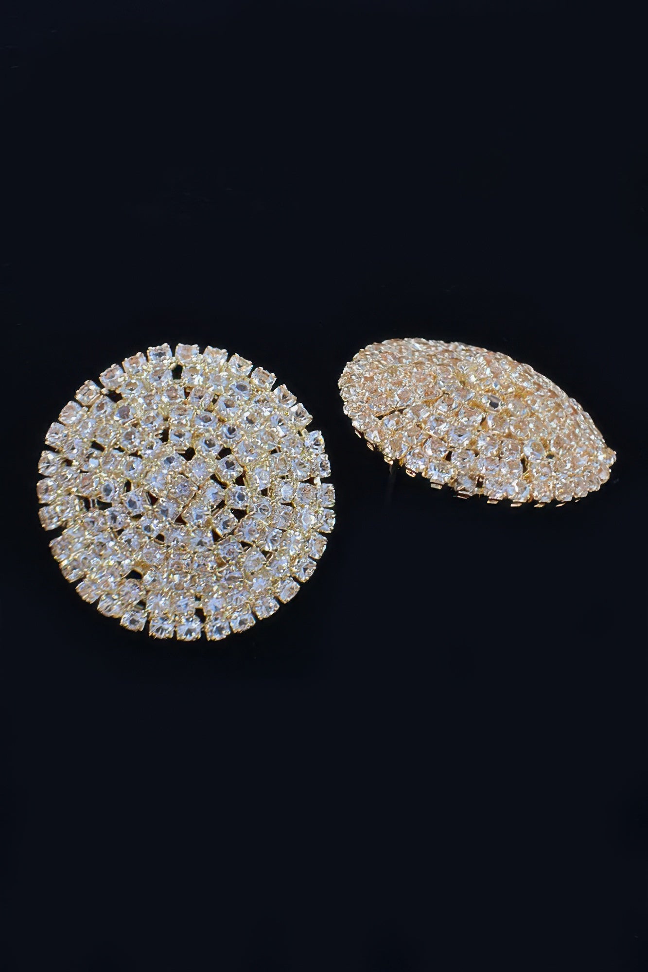 Round Shape Rhinestone Stud Earrings - That Janis Style