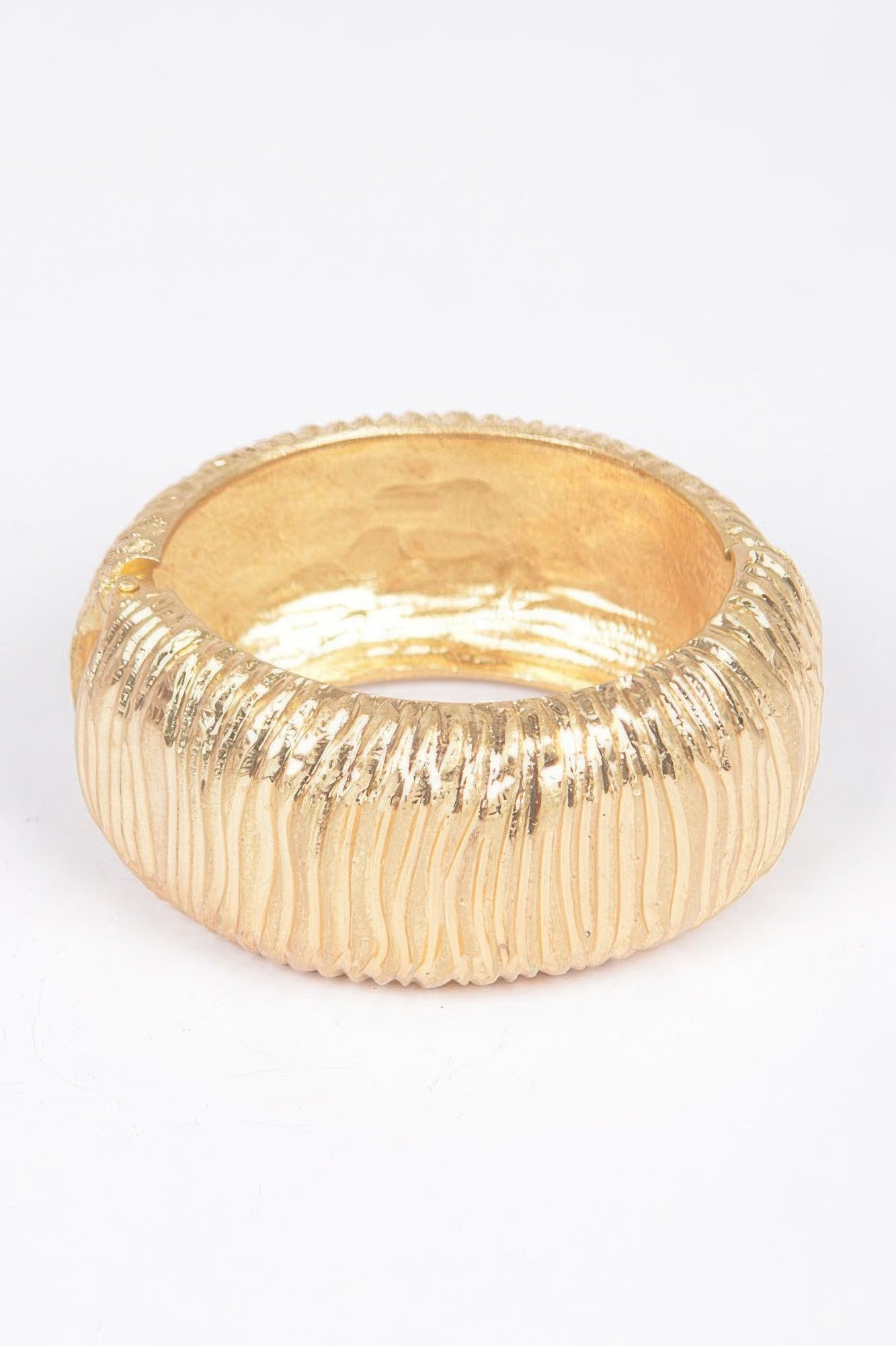 Cast Metal Spring Hinge Cuff - That Janis Style