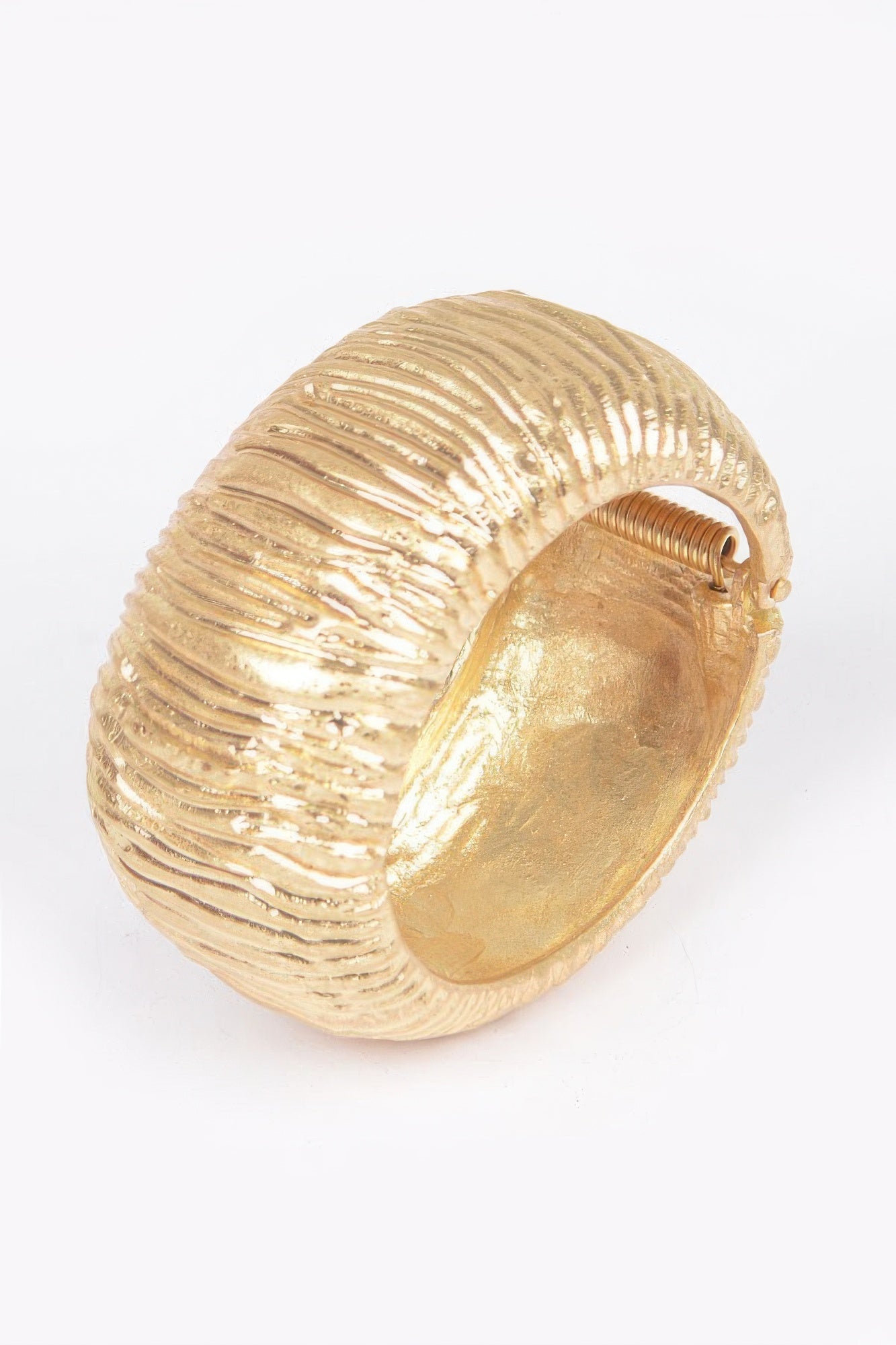 Cast Metal Spring Hinge Cuff - That Janis Style