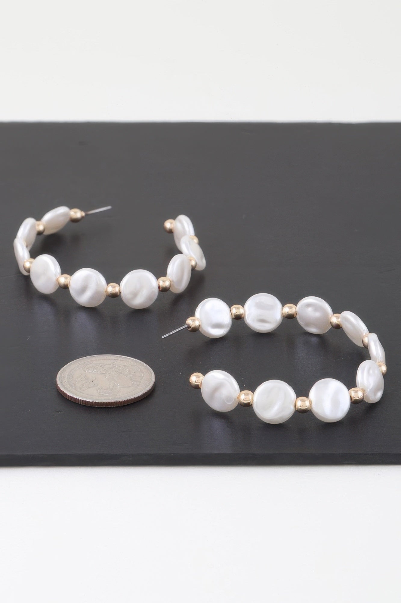 Modern Pearl Beaded Hoop Earrings - That Janis Style