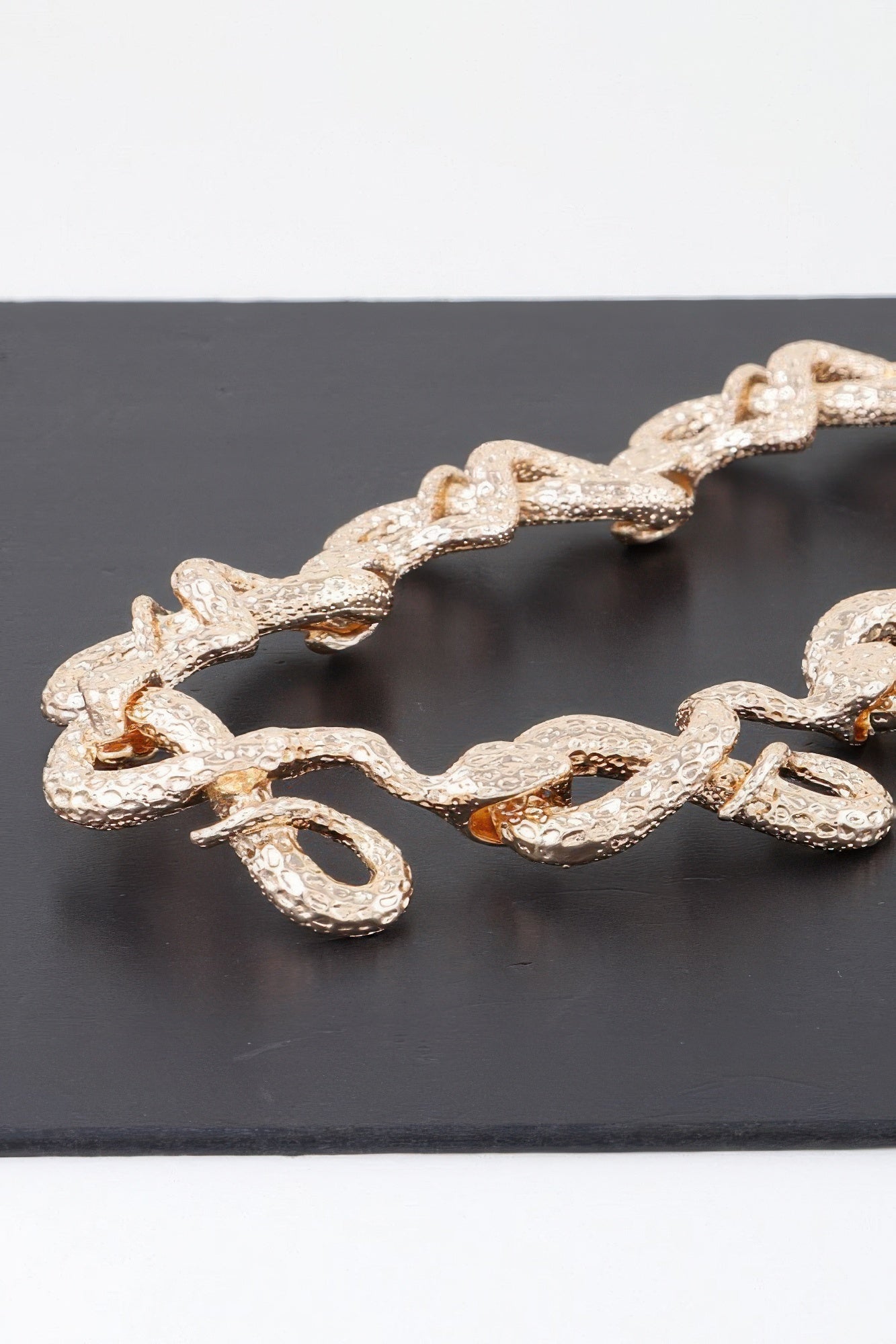 Luxury Snake Loop Necklace - That Janis Style