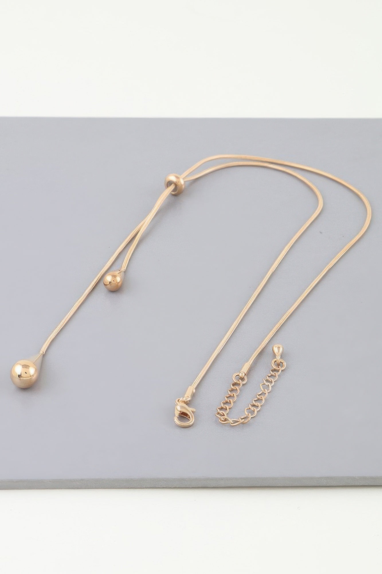 Shiny Twin Teardrop Toggle Necklace - That Janis Style