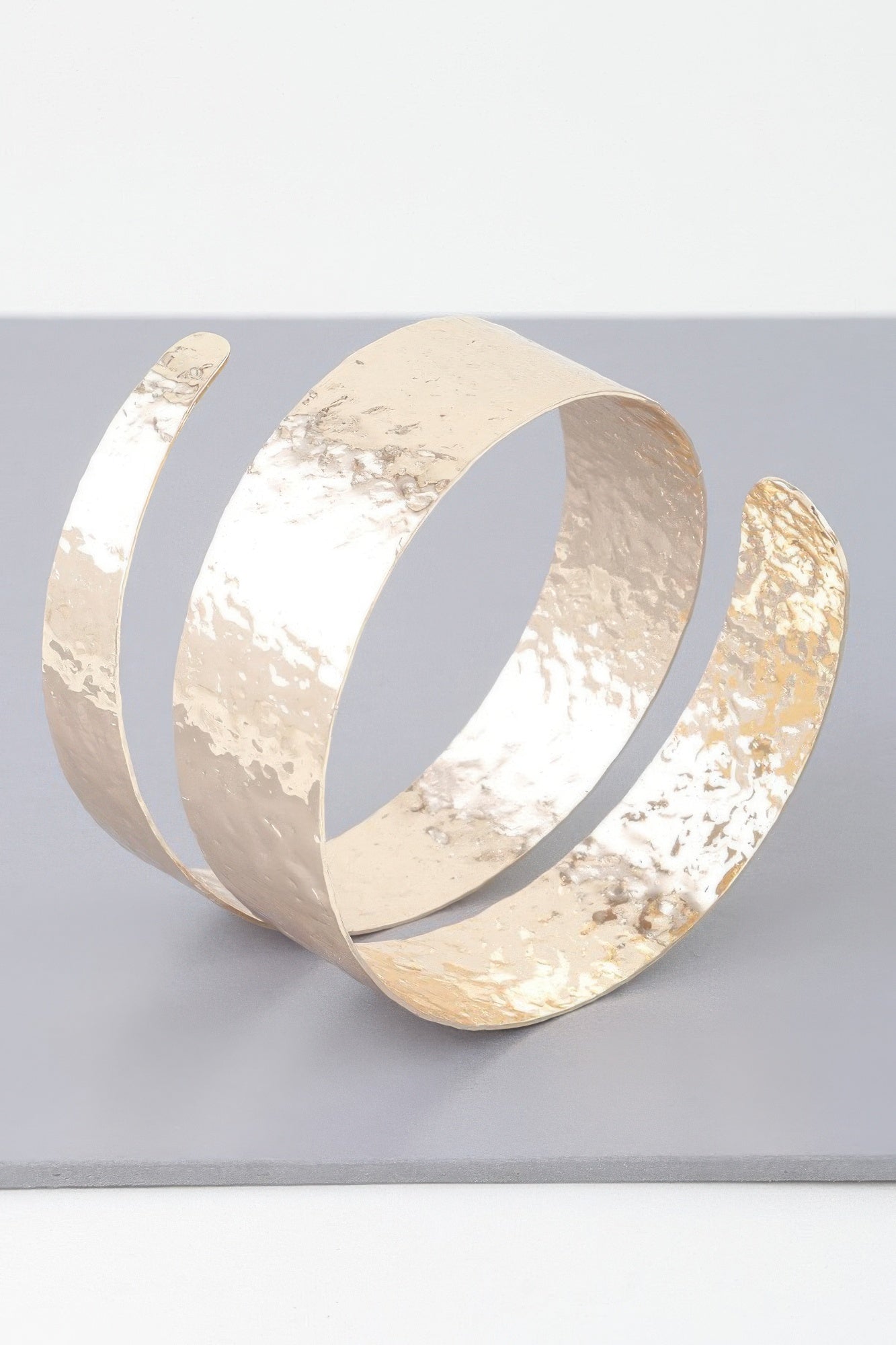 Hammered Wrap Around Cuff Bracelet - That Janis Style