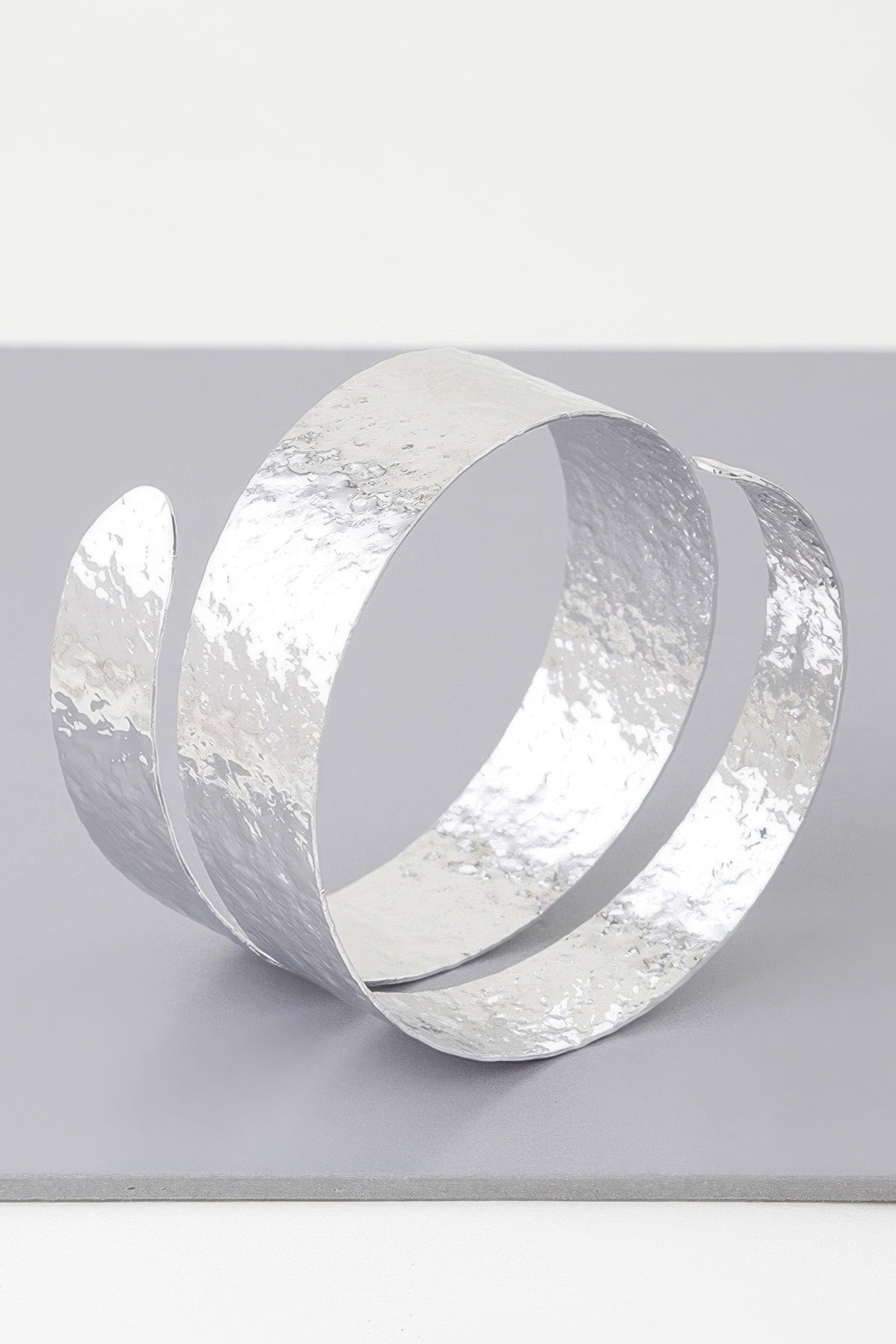 Hammered Wrap Around Cuff Bracelet - That Janis Style