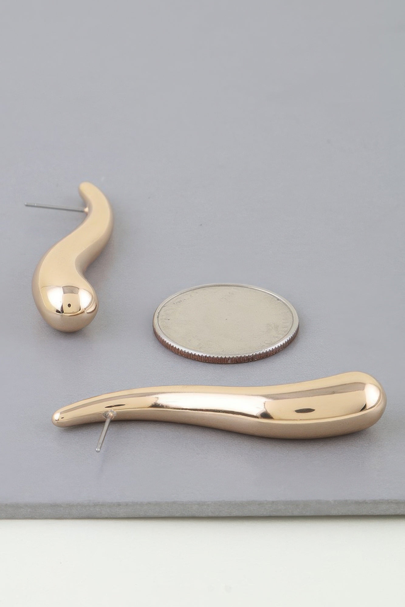 Abstract Wave Teardrop Earrings - That Janis Style
