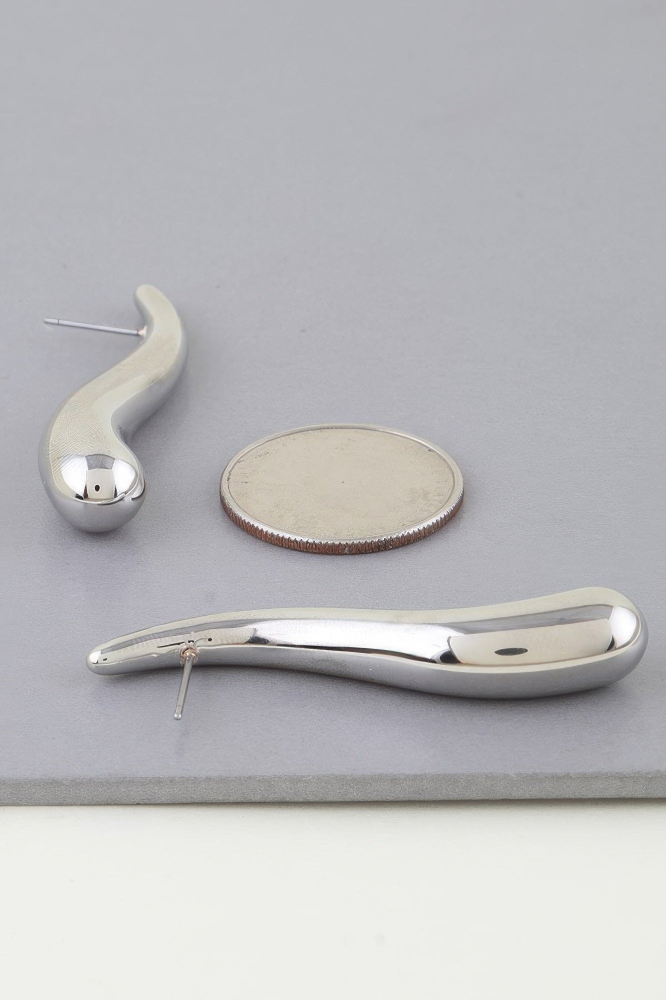 Abstract Wave Teardrop Earrings - That Janis Style