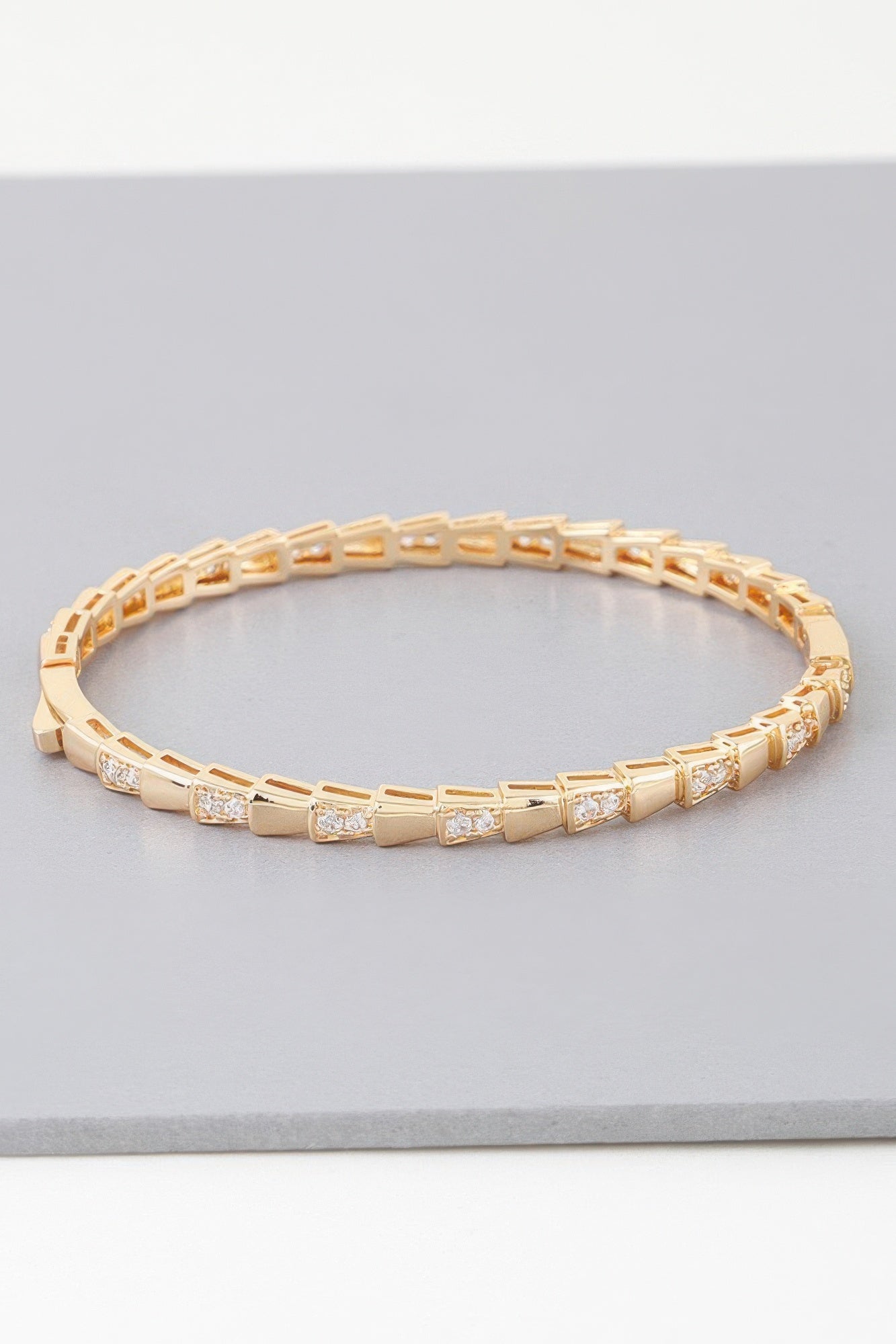 Bejeweled Snake Scale Bracelet - That Janis Style