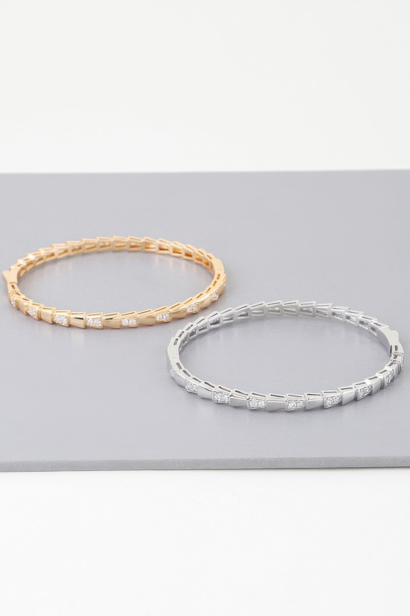 Bejeweled Snake Scale Bracelet - That Janis Style