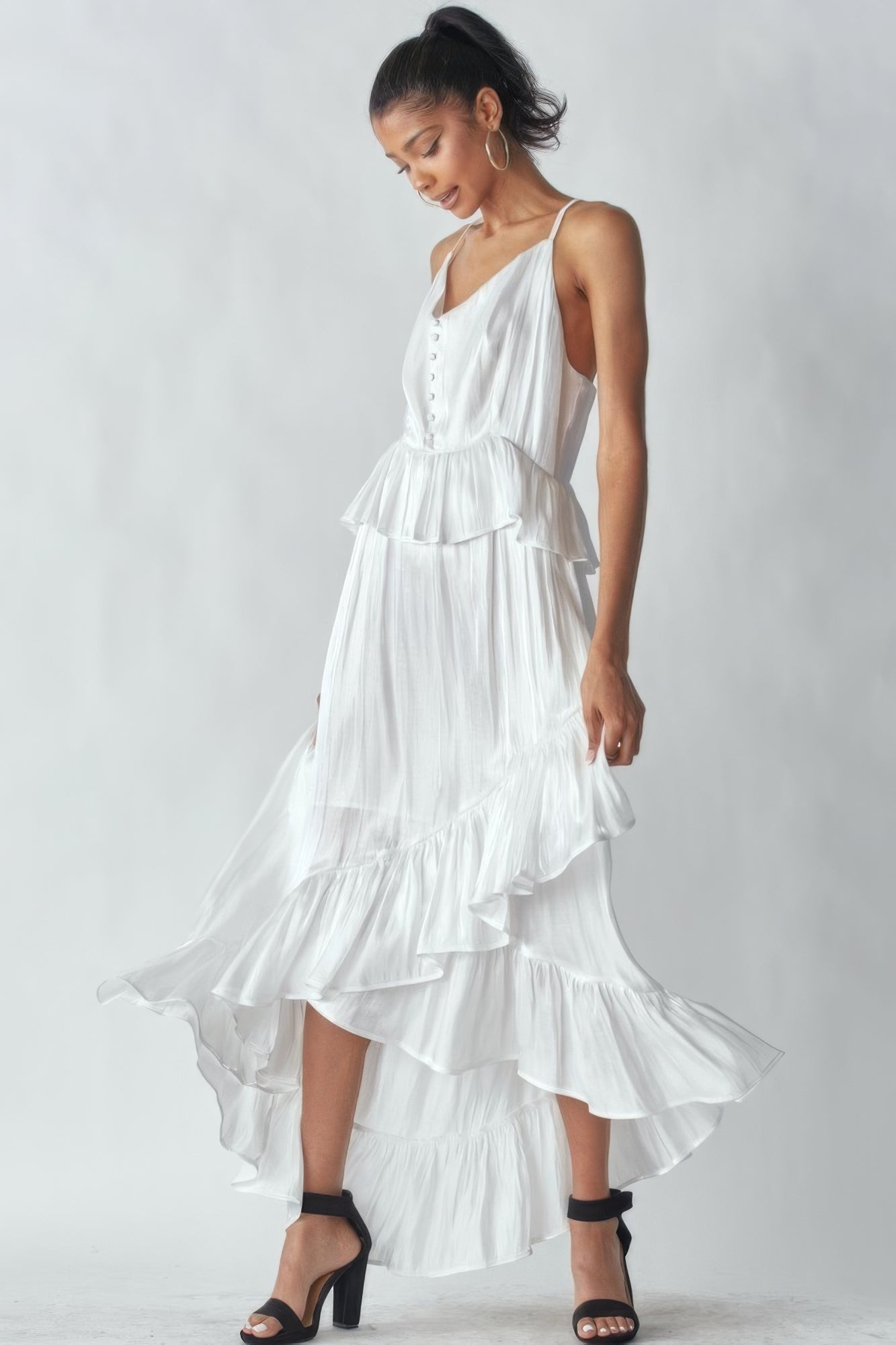 Shimmering Dress With Ruffles - That Janis Style