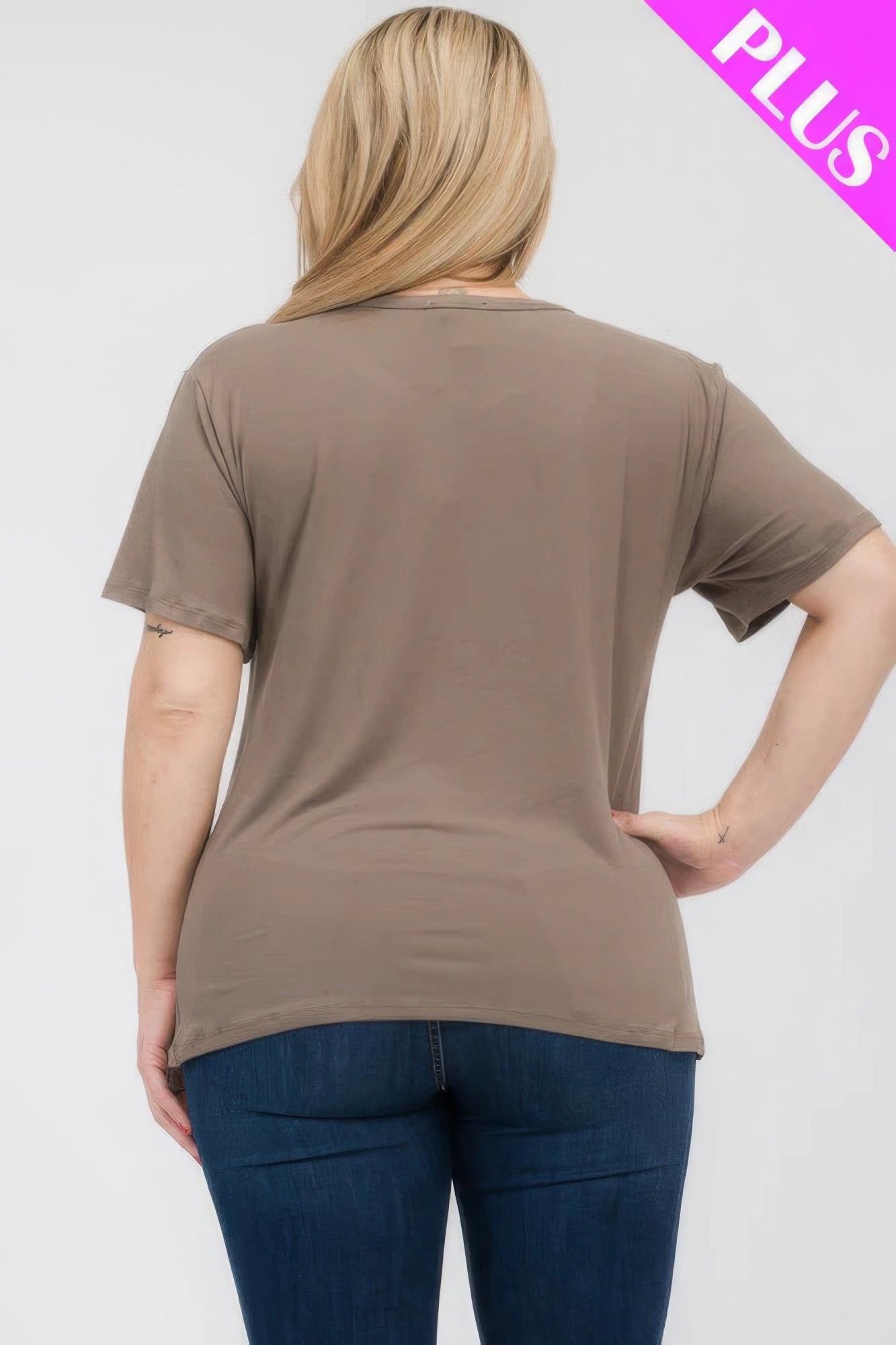Plus Size Basic Short Sleeve T-shirt - That Janis Style