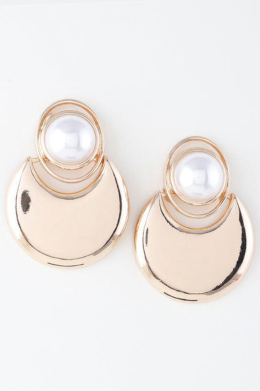 Modern Pearl Crescent Drop Earrings - That Janis Style