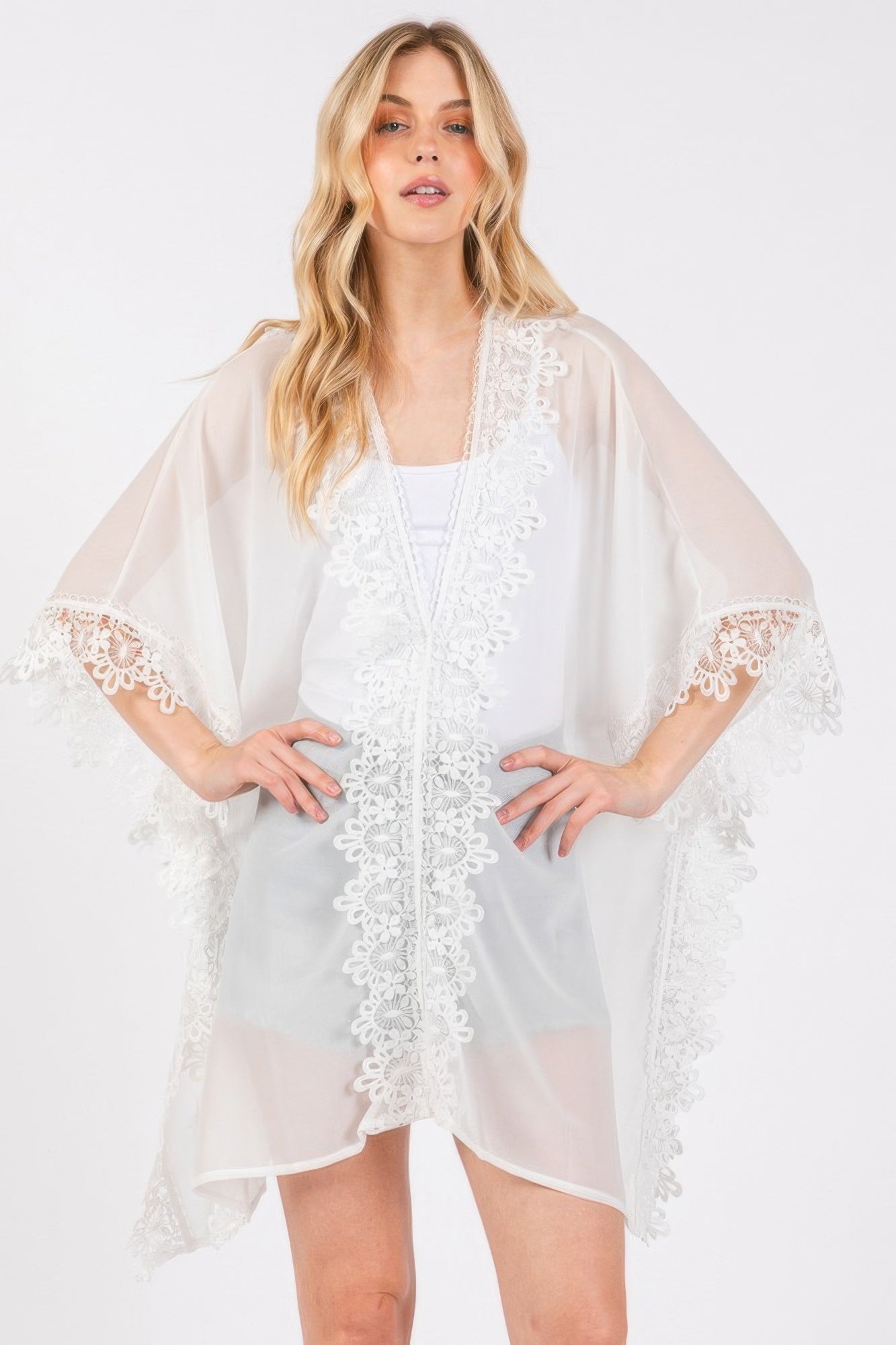 Flower Pattern Trim Detail Poncho - That Janis Style
